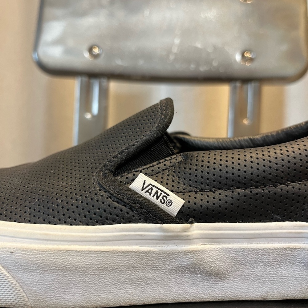 Black Slip-On Leather Vans - Picture 3 of 6